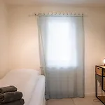 Apartment Tidu Modern Chic Stylish *